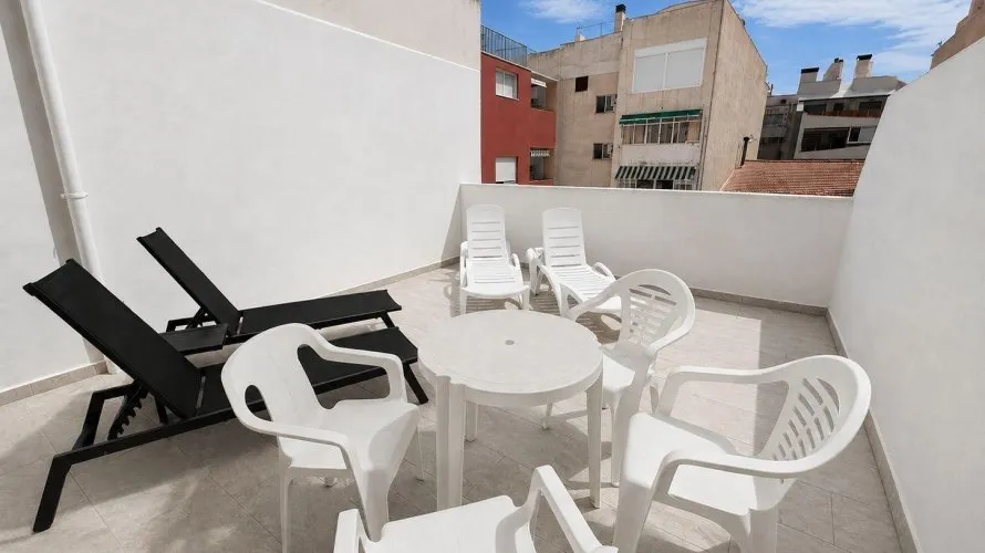 2 bedrooms penthouse for sale, Torrevieja, Spain No. 1707 № 24