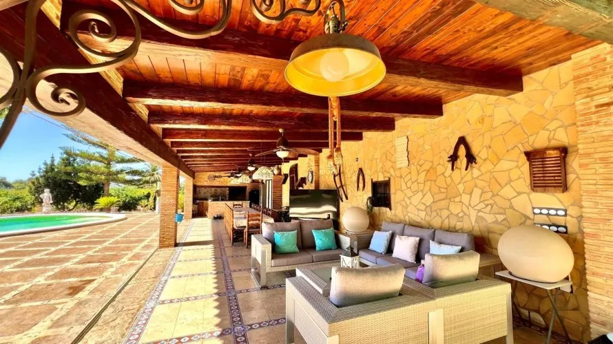 4 bedrooms villa for sale, Almoradi, Spain No. 1754 № 17