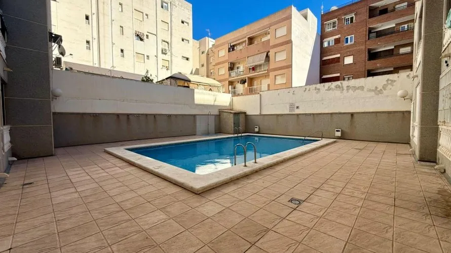 2 bedrooms apartment for sale, Torrevieja, Spain No. 1753 № 18