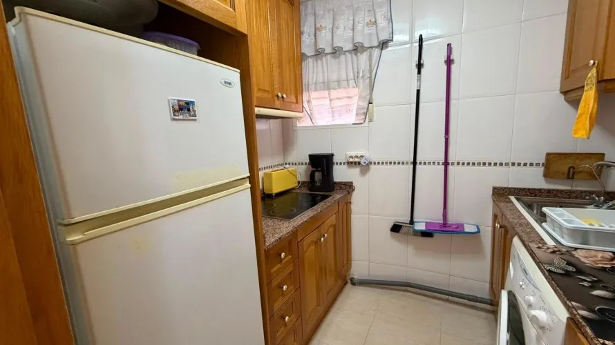 1 bedroom apartment for sale, Torrevieja, Spain No. 1762 № 10