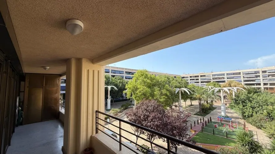 3 bedrooms apartment for sale, Guardamar del Segura, Spain No. 1724 № 12