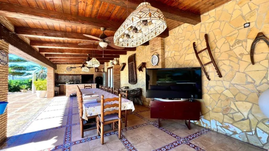 4 bedrooms villa for sale, Almoradi, Spain No. 1754 № 16