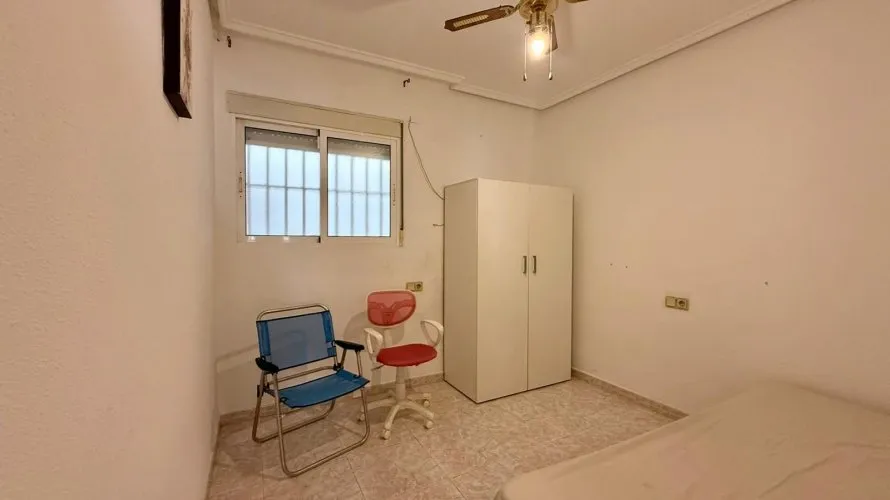 2 bedrooms apartment for sale, Torrevieja, Spain No. 1704 № 10