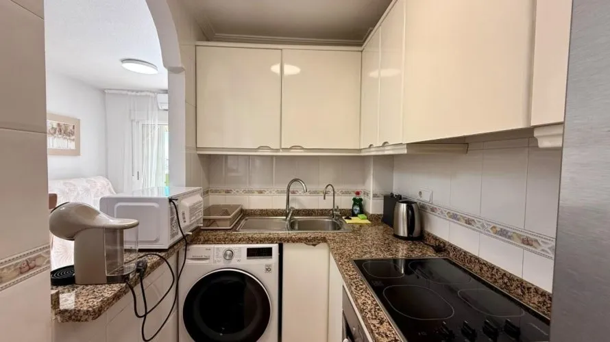 3 bedrooms penthouse for sale, Torrevieja, Spain No. 1779 № 20