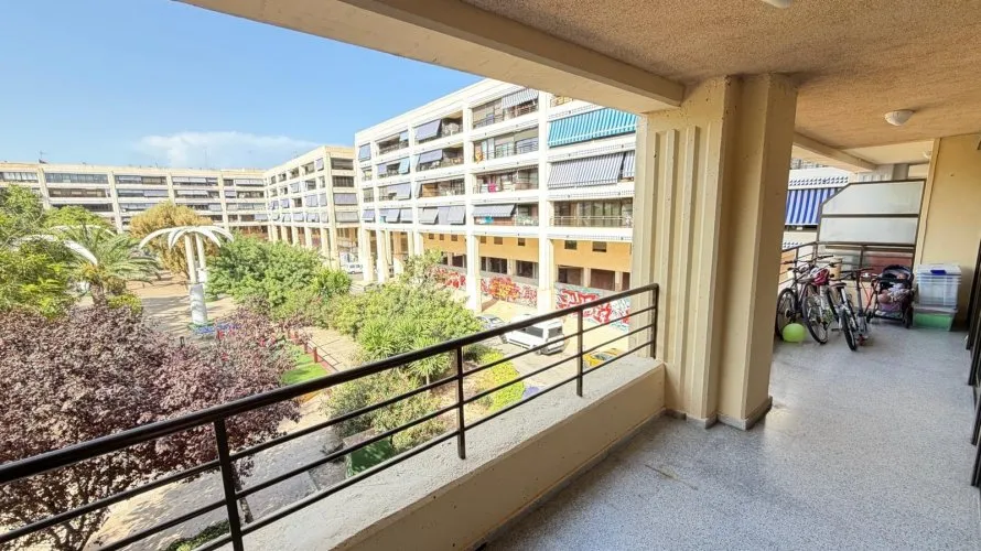 3 bedrooms apartment for sale, Guardamar del Segura, Spain No. 1724 № 13