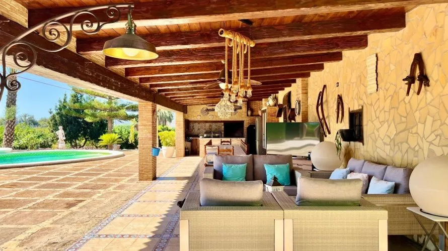 4 bedrooms villa for sale, Almoradi, Spain No. 1754 № 15