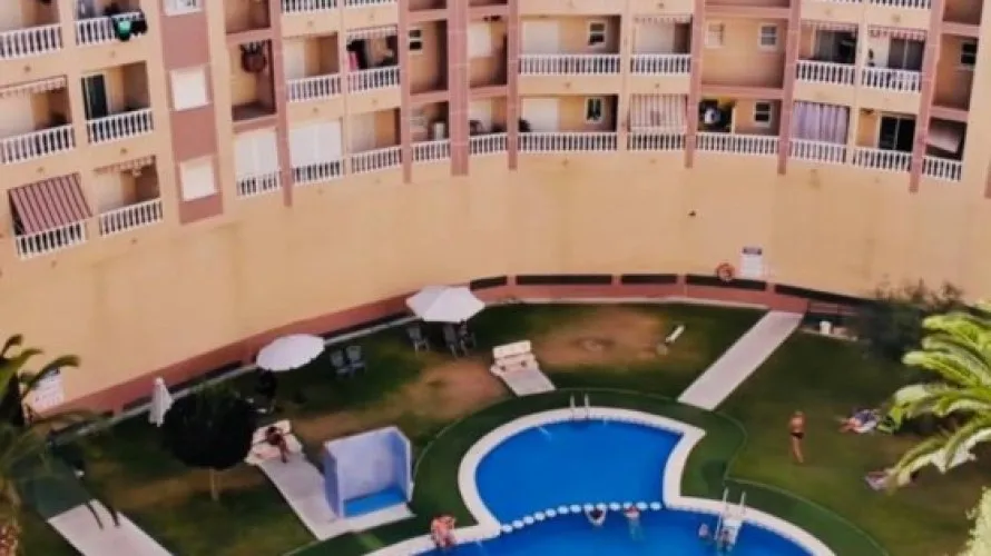 1 bedroom apartment for sale, Torrevieja, Spain No. 1824 № 7