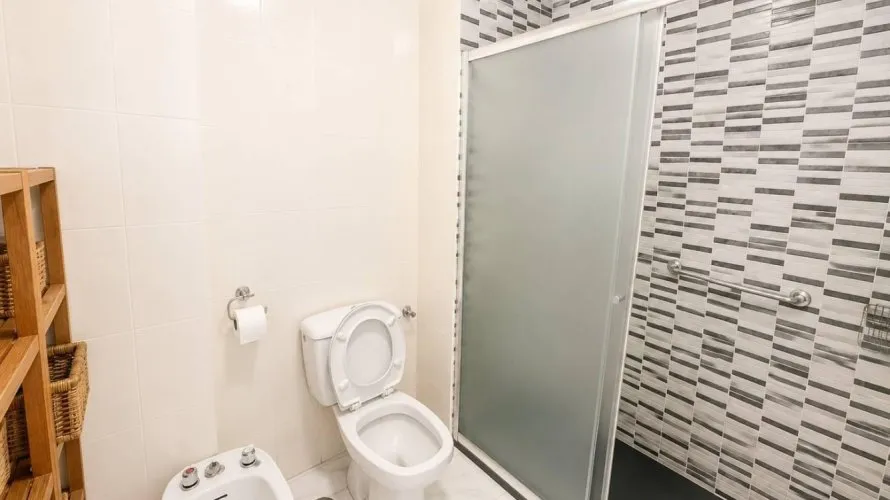 2 bedrooms apartment for sale, Torrevieja, Spain No. 1818 № 4