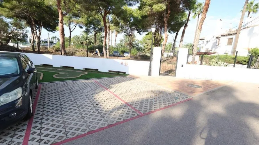 2 bedrooms apartment for sale, Alicante, Spain No. 1820 № 4
