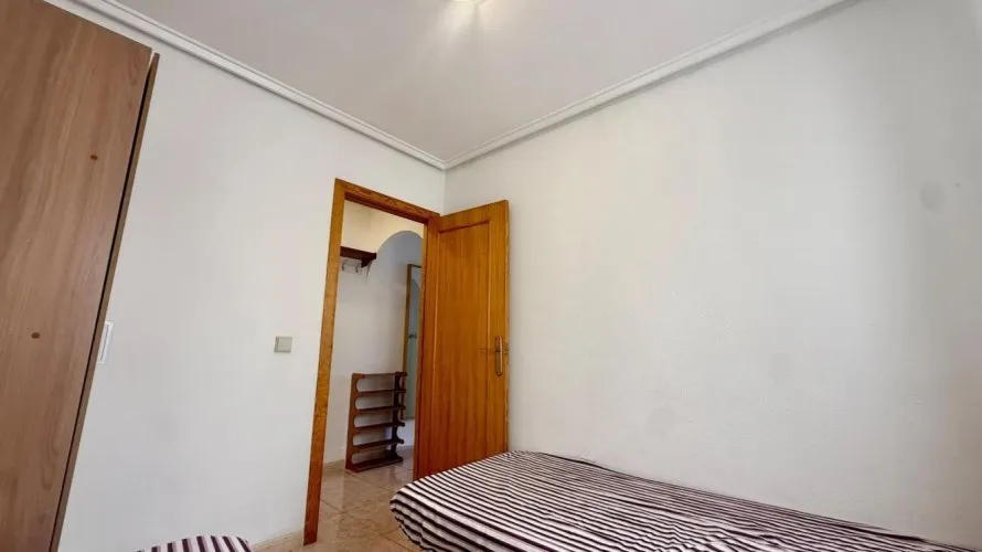 1 bedroom apartment for sale, Torrevieja, Spain No. 1823
