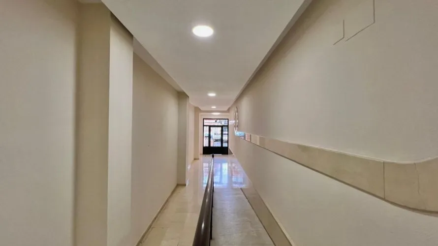 2 bedrooms apartment for sale, Torrevieja, Spain No. 1828 № 24