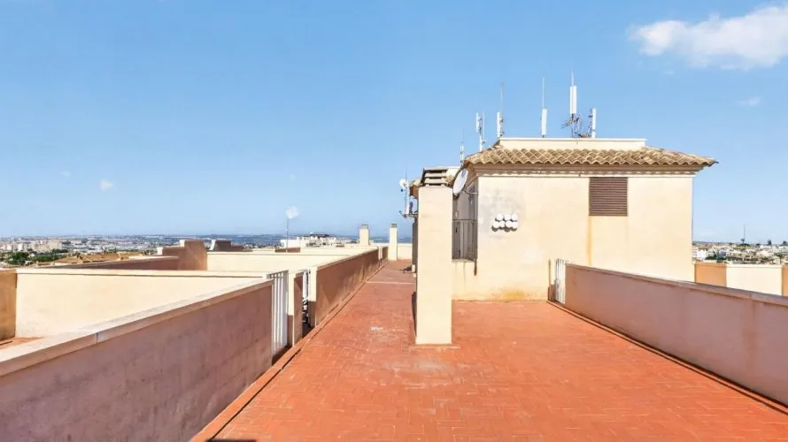 1 bedroom penthouse for sale, Torreblanca, Spain No. 1798 № 3