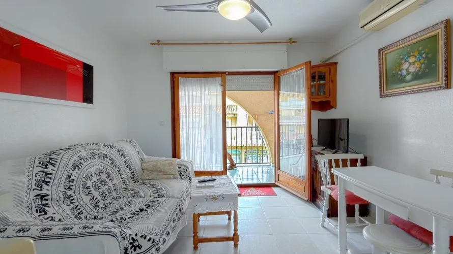 1 bedroom apartment for sale, Torrevieja, Spain No. 1840 № 17