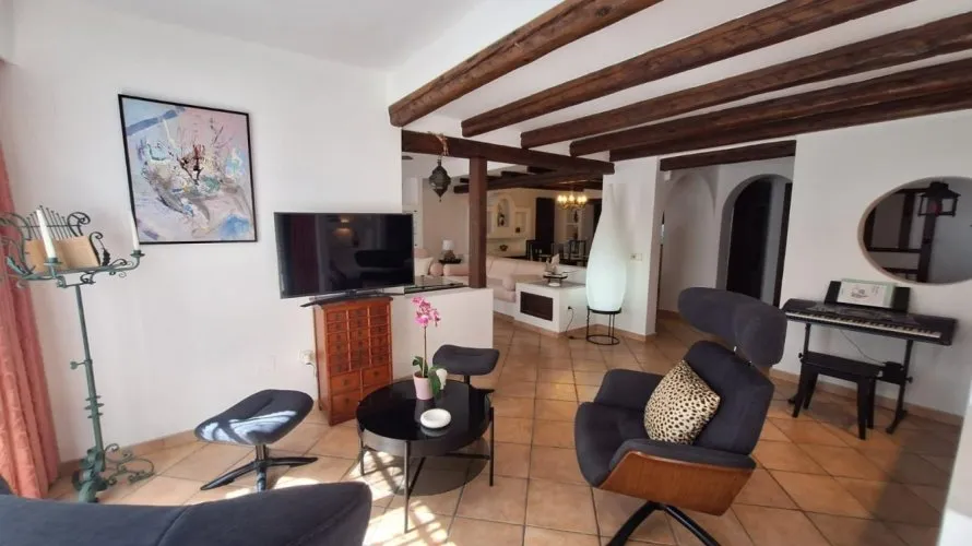 2 bedrooms apartment for sale, Torrevieja, Spain No. 1808 № 18