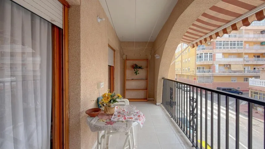 1 bedroom apartment for sale, Torrevieja, Spain No. 1840 № 11