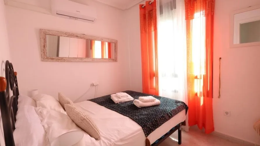 2 bedrooms apartment for sale, Alicante, Spain No. 1819 № 5