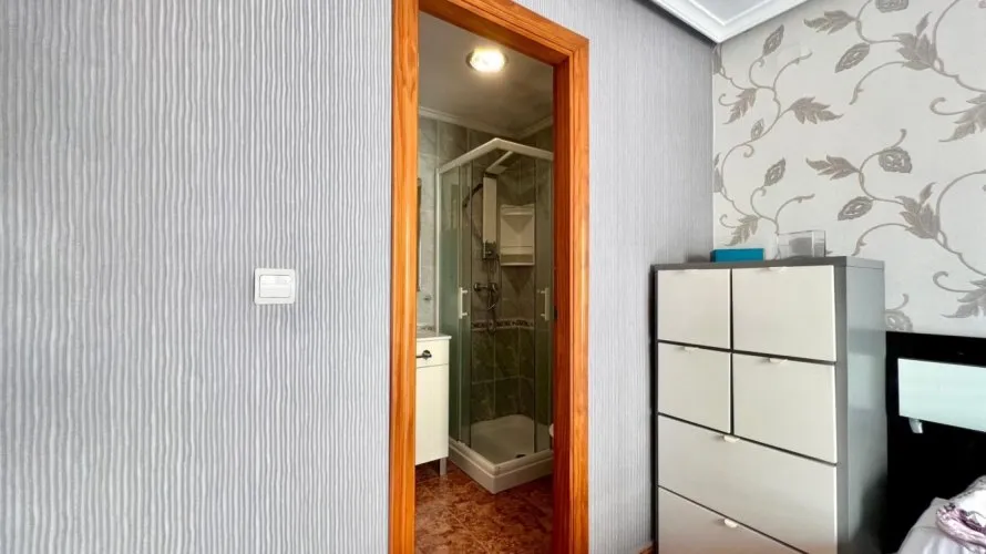 1 bedroom apartment for sale, Torrevieja, Spain No. 1794 № 3
