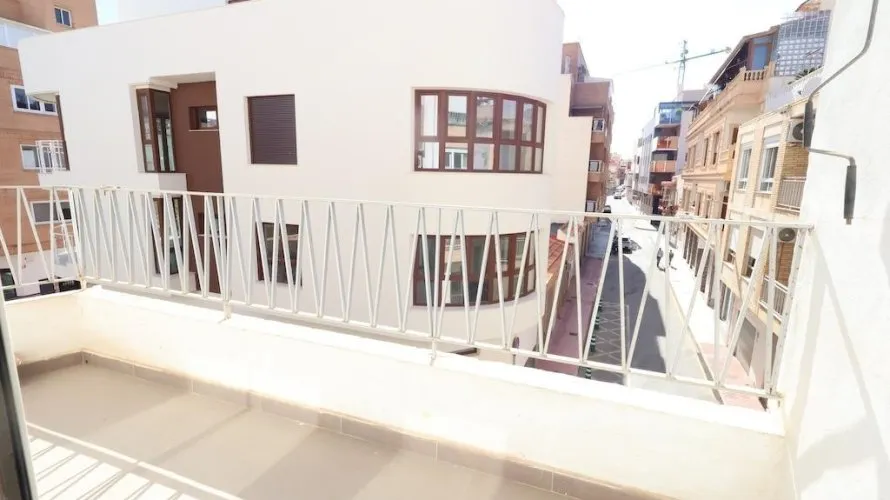 3 bedrooms apartment for sale, Torrevieja, Spain No. 1792 № 7