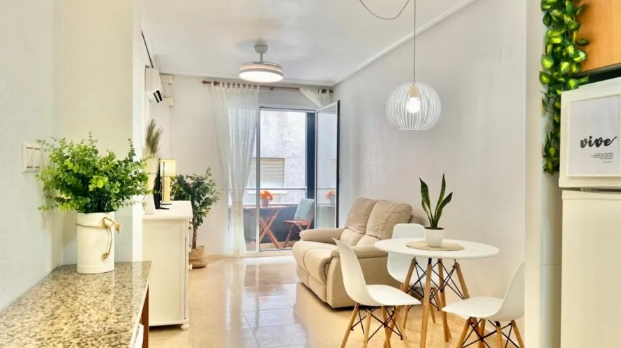 2 bedrooms apartment for sale, Torrevieja, Spain No. 1804 № 18